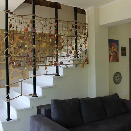 Natalia Maisonettes 度假居 *